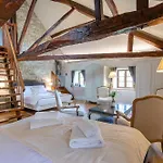 Bed & Breakfast Chateau De La Rive Cruet