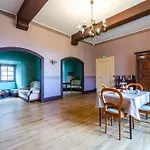 Chateau De La Rive Bed & Breakfast Cruet