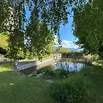 Chateau De La Rive 3* Cruet