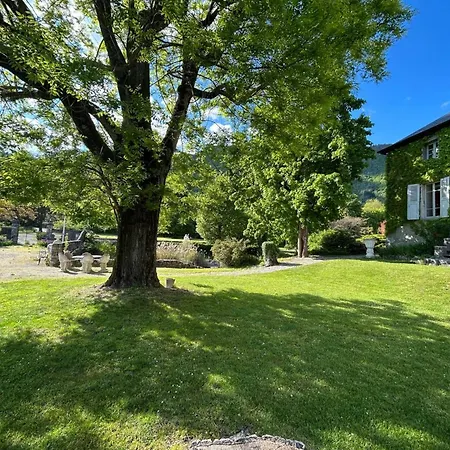 Bed & Breakfast Chateau De La Rive Cruet