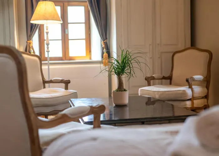 Château De La Rive Couette-café 3*